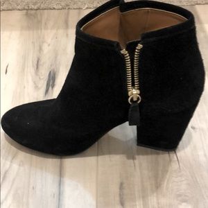 Zara suede ankle bootie
